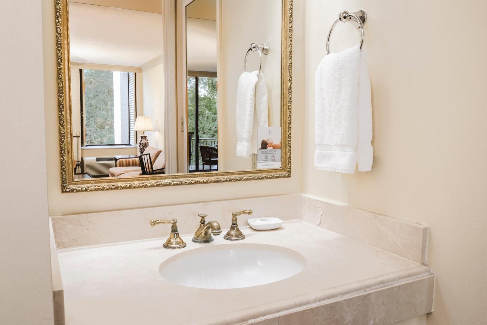 Griffin Hotel, An Official Colonial Williamsburg Hotel エクステリア 写真